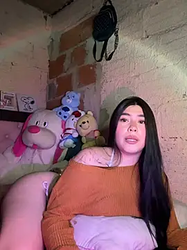 Snapshot of Hell_luna chatting on June 3, 2026, 5:30 am Hell luna online show from June 3, 2026, 5:30 am