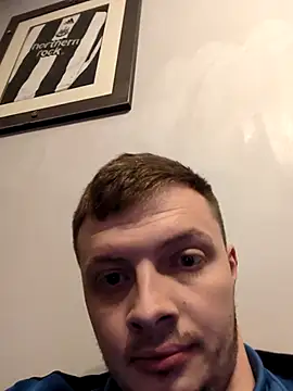 Snapshot of Ryanbigcock3194 chatting on September 8, 2025, 11:04 pm Ryanbigcock3194 online show from September 8, 2025, 11:04 pm