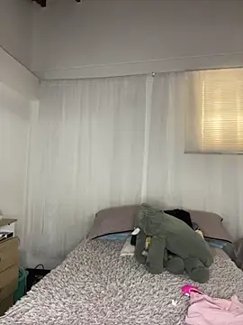 Mia  Gray online show from November 24, 2025, 6:19 pm