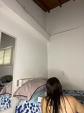 Mia  Gray online show from December 5, 2025, 5:11 pm