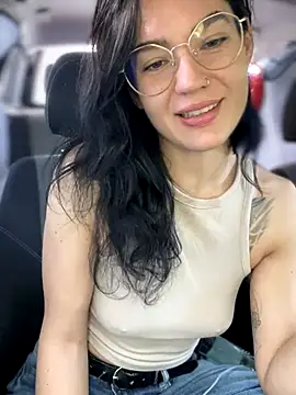 Snapshot of MeekyRich chatting on September 9, 2025, 3:27 am MeekyRich online show from September 9, 2025, 3:27 am