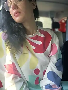 Snapshot of MeekyRich chatting on September 15, 2025, 3:18 am MeekyRich online show from September 15, 2025, 3:18 am