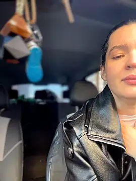 MeekyRich online show from April 9, 2026, 2:35 am