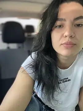 Snapshot of MeekyRich chatting on September 20, 2025, 3:44 am MeekyRich online show from September 20, 2025, 3:44 am