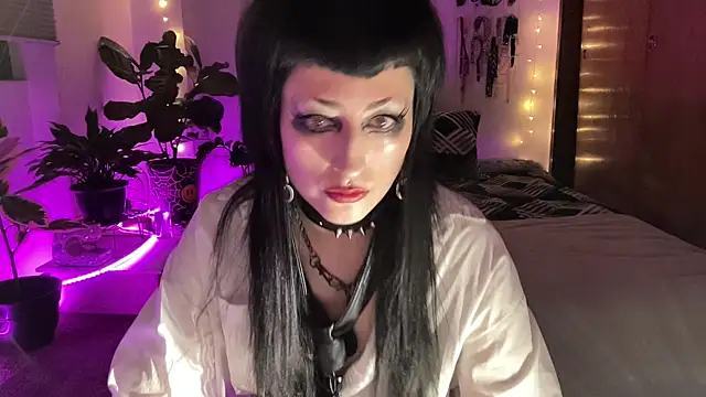 Snapshot of ELENA_UMBRA chatting on May 17, 2026, 1:38 am ELENA UMBRA online show from May 17, 2026, 1:38 am