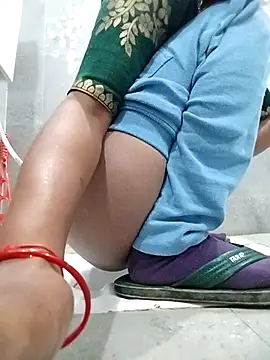 Snapshot of Hey-mahi chatting on January 11, 2026, 2:18 am Hey-mahi online show from January 11, 2026, 2:18 am