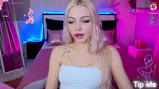 LinaLirian online show from January 16, 2026, 1:37 pm