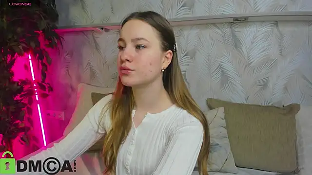 Snapshot of Candy_Cansew chatting on October 15, 2025, 1:04 am Candy Cansew online show from October 15, 2025, 1:04 am
