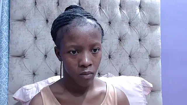 sexykea2002x online show from October 23, 2025, 5:17 am