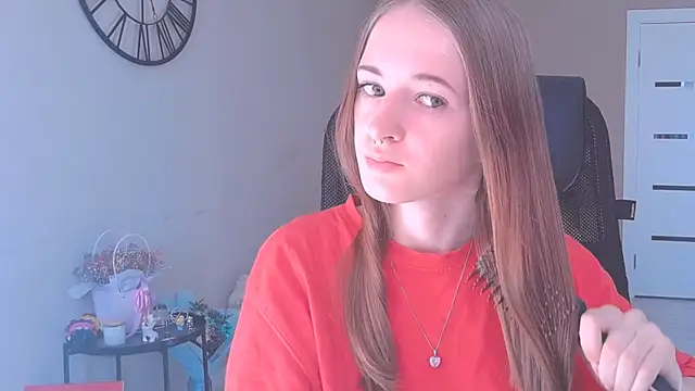 Snapshot of KateKayer chatting on September 11, 2025, 8:36 am KateKayer online show from September 11, 2025, 8:36 am