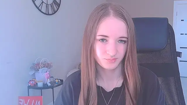 Snapshot of KateKayer chatting on September 22, 2025, 8:20 am KateKayer online show from September 22, 2025, 8:20 am