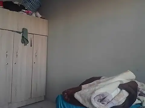 Snapshot of mydickbedarkandthick chatting on February 25, 2026, 4:23 am mydickbedarkandthick online show from February 25, 2026, 4:23 am