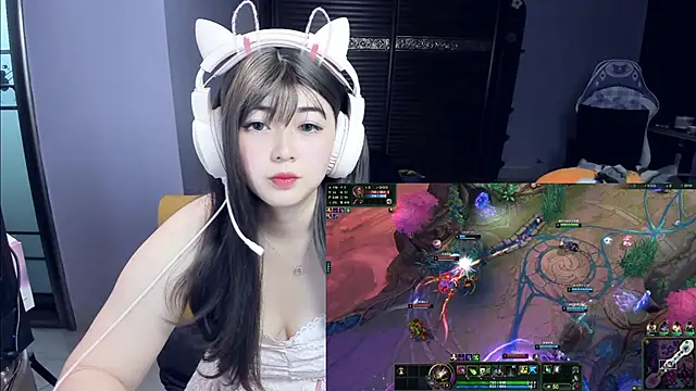 yuki3366 online show from February 24, 2026, 5:30 am