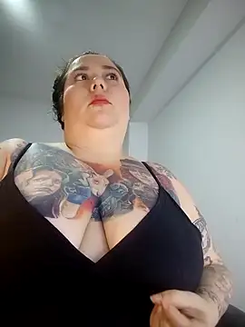 kai cenat online show from September 17, 2025, 11:23 am