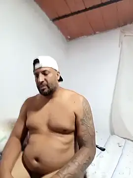 Snapshot of kalifa3210 chatting on November 22, 2025, 3:38 am kalifa3210 online show from November 22, 2025, 3:38 am