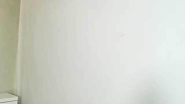  Victoria Collins online show from November 10, 2025, 10:42 am