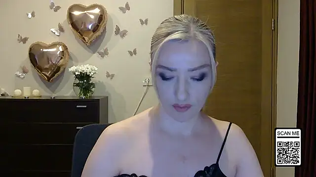 Snapshot of Wild_Silk_Desire chatting on April 30, 2026, 4:58 pm Wild Silk Desire online show from April 30, 2026, 4:58 pm