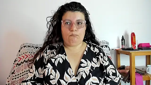 mystery psique online show from December 3, 2025, 7:13 pm