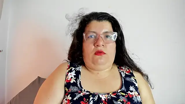 Snapshot of mystery_psique chatting on February 17, 2026, 7:00 pm mystery psique online show from February 17, 2026, 7:00 pm