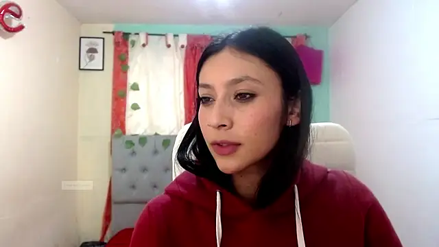 Snapshot of vale_miel chatting on September 30, 2025, 6:03 pm vale miel online show from September 30, 2025, 6:03 pm