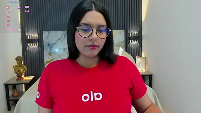 Snapshot of NaniXoxo18 chatting on November 28, 2025, 12:16 pm NaniXoxo18 online show from November 28, 2025, 12:16 pm