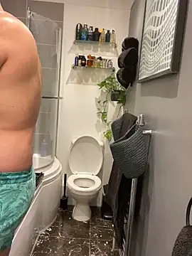 CloudyMuscleBeefy online show from May 29, 2026, 6:03 pm
