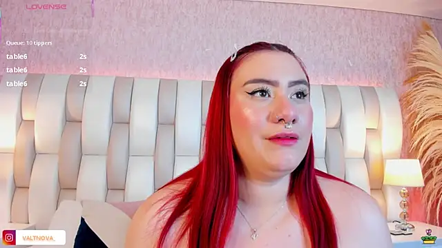 Snapshot of valt_ chatting on November 11, 2025, 8:47 pm valt online show from November 11, 2025, 8:47 pm