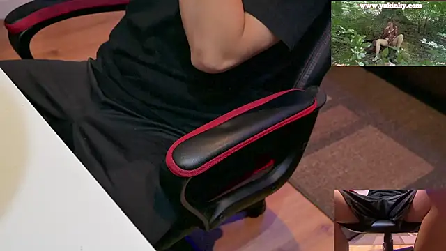 Snapshot of Nudistboyy22 chatting on September 29, 2025, 6:02 pm Nudistboyy22 online show from September 29, 2025, 6:02 pm