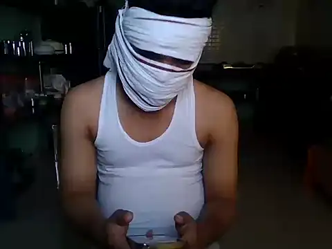 sex yboy00 online show from November 10, 2025, 7:35 am