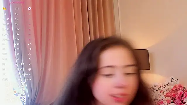 Snapshot of JulianaChapel chatting on September 22, 2025, 8:42 am JulianaChapel online show from September 22, 2025, 8:42 am