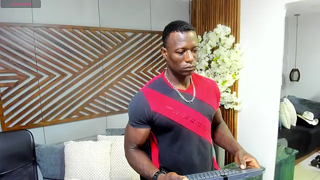 Snapshot of MarcusBlack_ chatting on October 10, 2025, 11:44 am MarcusBlack online show from October 10, 2025, 11:44 am