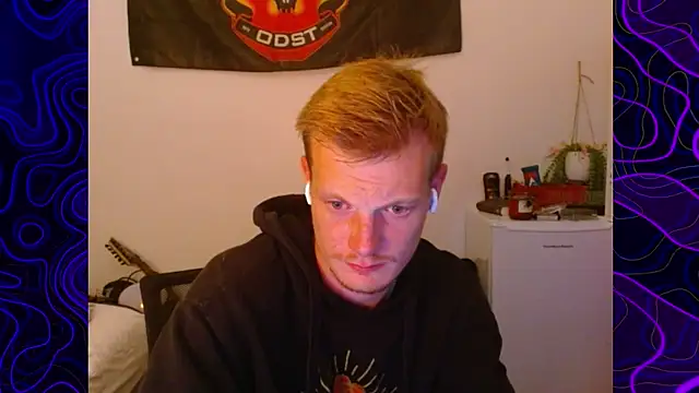 Snapshot of lustylyndon chatting on September 16, 2025, 4:46 am lustylyndon online show from September 16, 2025, 4:46 am