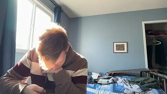 lustylyndon online show from March 31, 2026, 5:04 pm