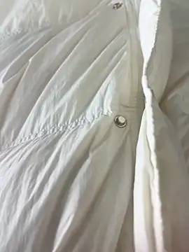 xiaoyuan01 online show from February 9, 2026, 1:47 am