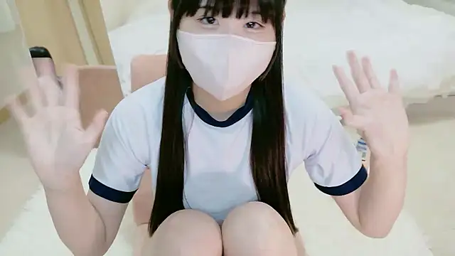 Snapshot of im_hina chatting on October 18, 2025, 6:10 pm im hina online show from October 18, 2025, 6:10 pm