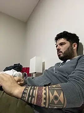 uto857 online show from November 14, 2025, 12:25 am