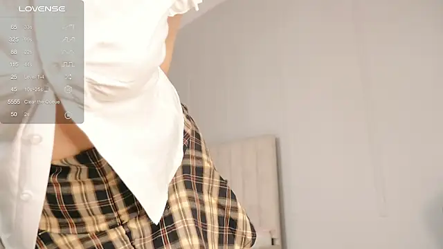 Snapshot of scamelia chatting on September 16, 2025, 6:36 am scamelia online show from September 16, 2025, 6:36 am