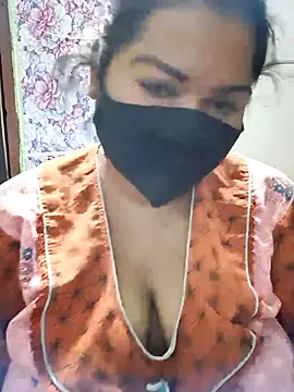 Liyaa 24 online show from March 11, 2026, 5:12 am