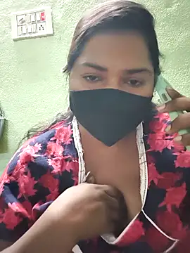 Liyaa 24 online show from February 16, 2026, 11:09 am