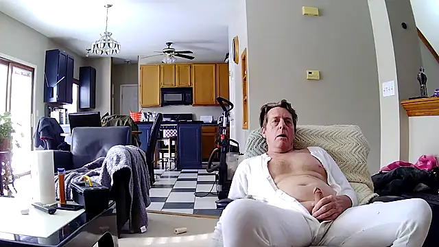 jocoff1 online show from November 30, 2025, 4:19 pm