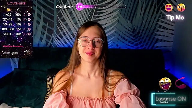 Snapshot of ChristyCrayme chatting on December 1, 2025, 11:16 pm ChristyCrayme online show from December 1, 2025, 11:16 pm