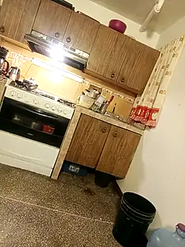 Snapshot of andrea_sweet8 chatting on December 16, 2025, 11:47 am andrea sweet8 online show from December 16, 2025, 11:47 am