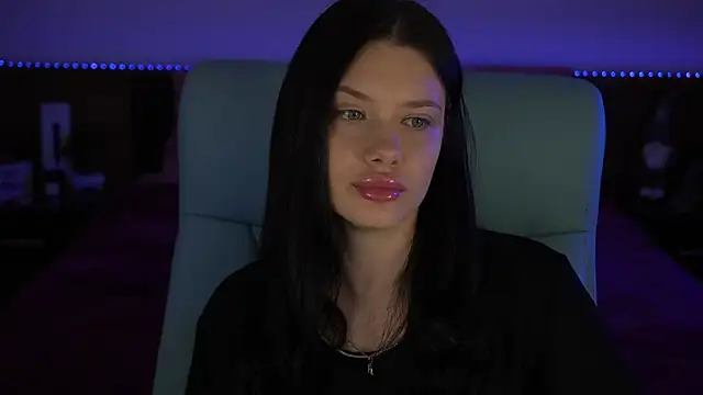 ReginaWine online show from November 3, 2025, 5:05 pm