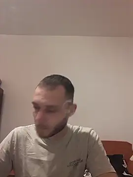 Snapshot of JeanBoney chatting on December 18, 2025, 8:01 pm JeanBoney online show from December 18, 2025, 8:01 pm