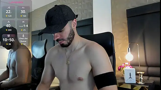 Snapshot of AxelThompson_ chatting on September 23, 2025, 11:28 am AxelThompson online show from September 23, 2025, 11:28 am