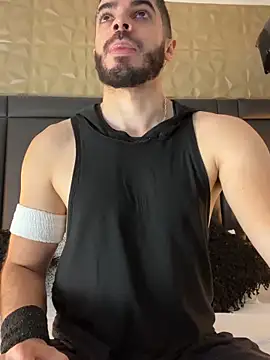 Snapshot of AxelThompson_ chatting on October 15, 2025, 12:02 pm AxelThompson online show from October 15, 2025, 12:02 pm