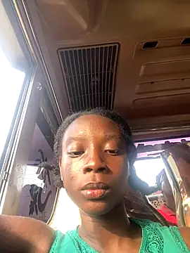 GeileErica online show from December 4, 2025, 7:35 pm