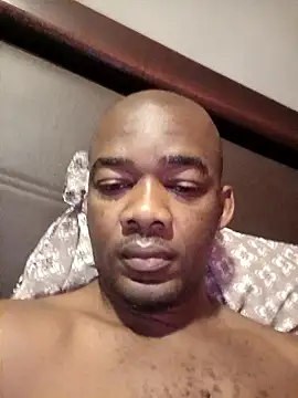 delacream1 online show from January 13, 2026, 3:43 am