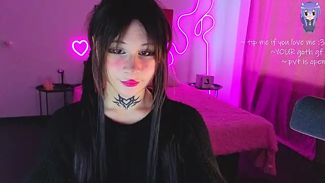 Snapshot of your_little_eva chatting on February 16, 2026, 8:13 am your little eva online show from February 16, 2026, 8:13 am