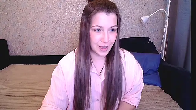 CherryZlata online show from November 28, 2025, 7:52 am